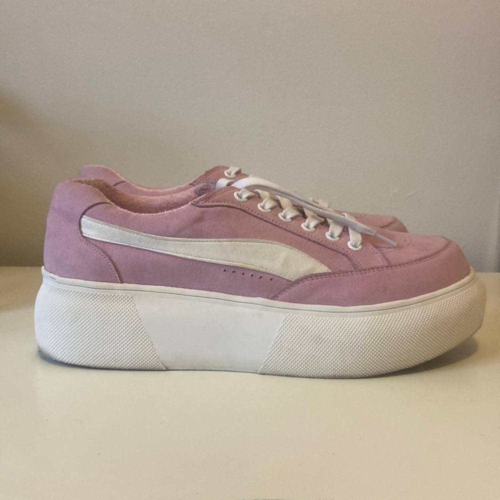 Madden Girl Pink Ollie platform sneakers